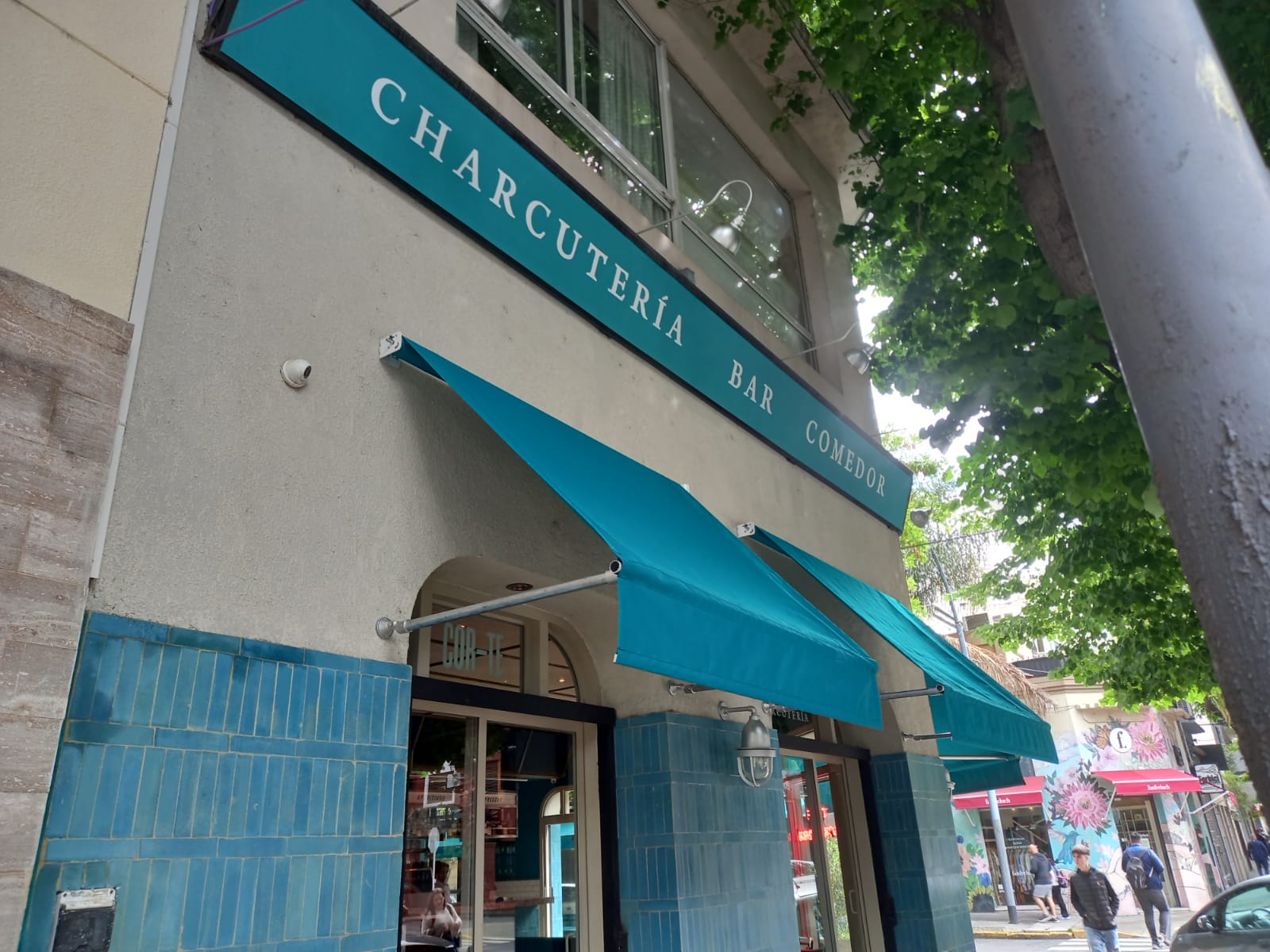 Toldo punto recto instalado - trabajo 1