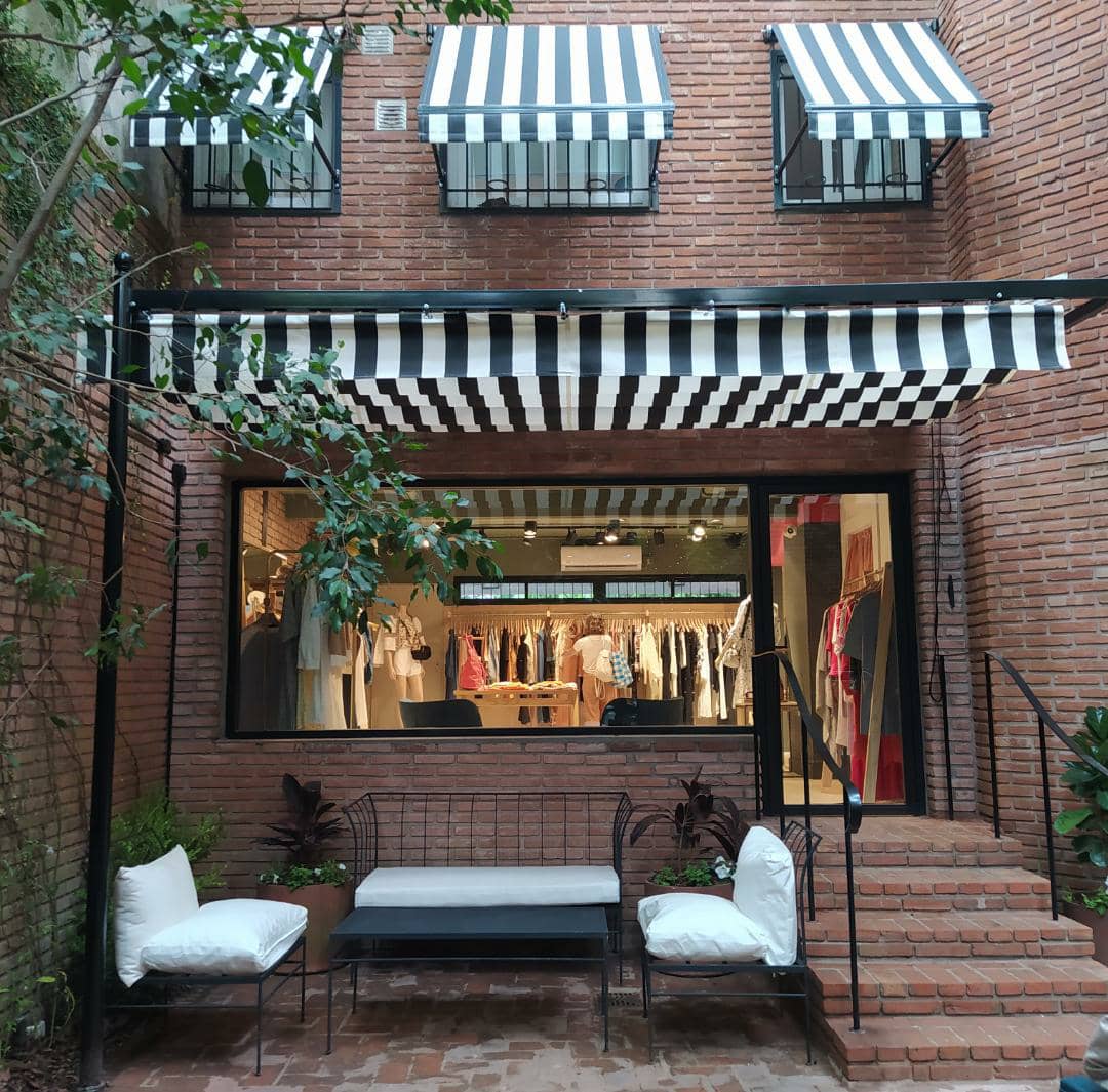 Toldo romano instalado - trabajo 4