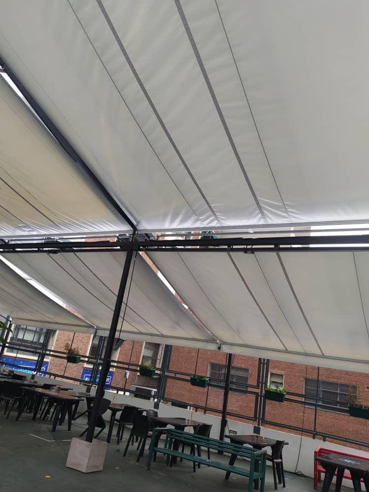 Toldo deslizante instalado - trabajo 3
